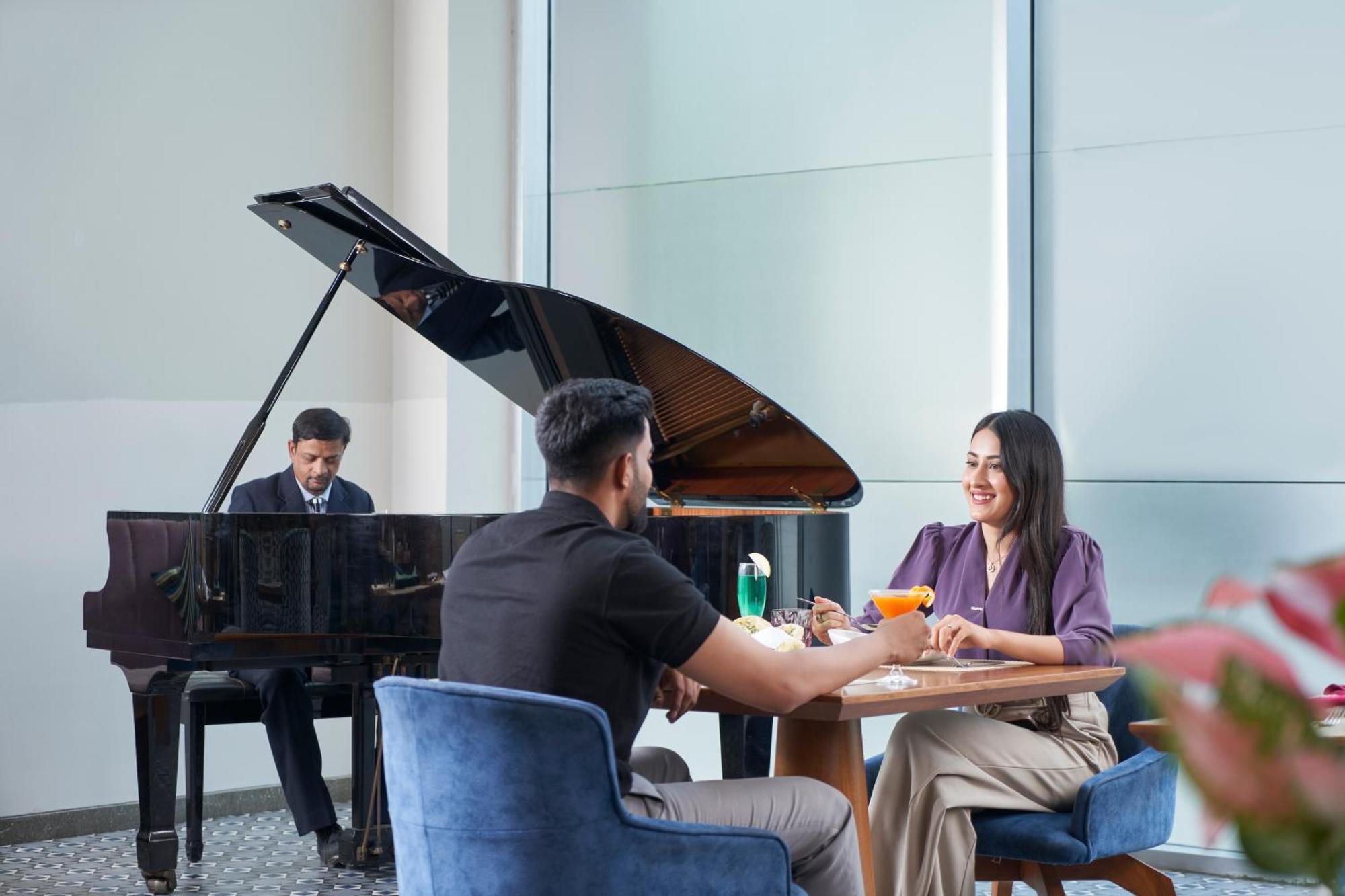 Welcomhotel By Itc Hotels, Ashram Road, Ахмедабад Экстерьер фото