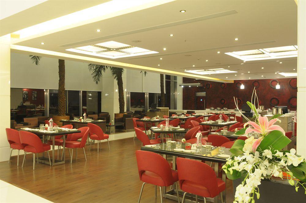 Welcomhotel By Itc Hotels, Ashram Road, Ахмедабад Экстерьер фото