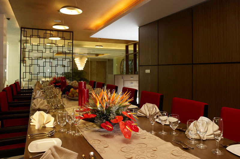 Welcomhotel By Itc Hotels, Ashram Road, Ахмедабад Экстерьер фото